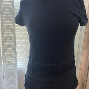 Navy T-shirt with embroidery details on the bottom